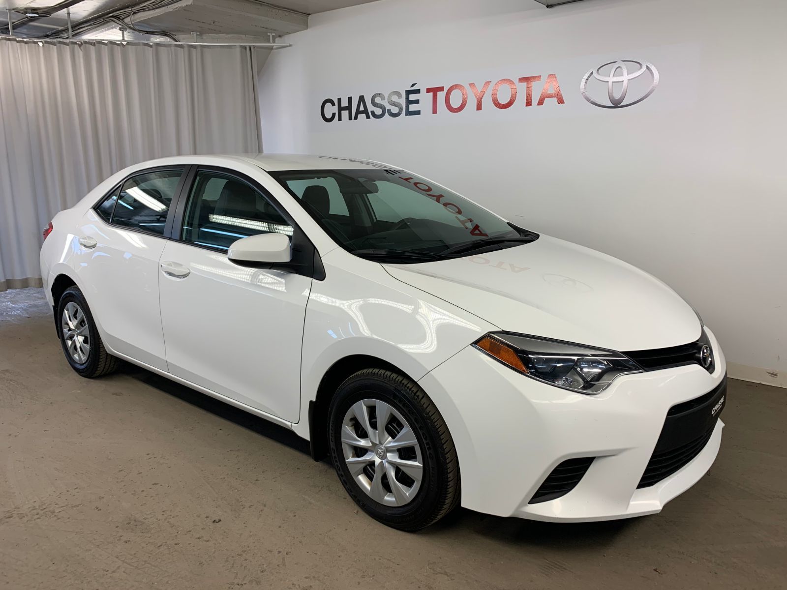 Toyota Corolla Groupe Électrique + A/C 2015 usagé à vendre à Montréal ...