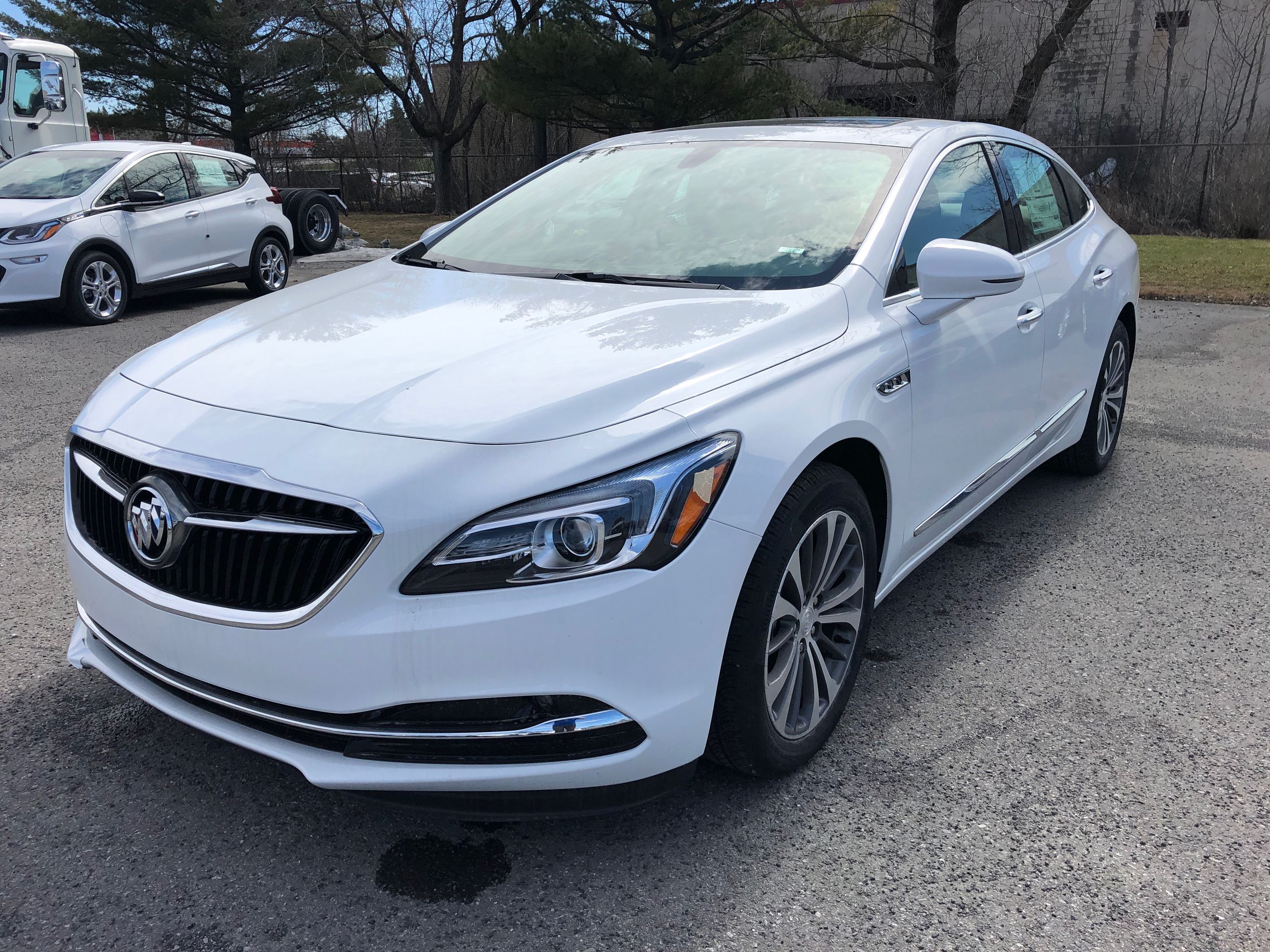 New 2019 Buick LaCrosse Essence - $322 B/W For Sale - $50574.0 ...