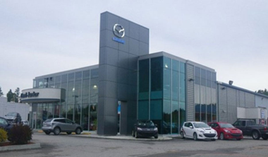 Votre concessionnaire L'Ami Junior Mazda est fier de vous présenter la collection complète des véhicules Mazda neufs. L'Ami Junior Mazda vous offre également une vaste sélection de véhicules d'occasion pour tous les budgets au meilleur prix.