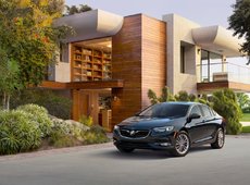 Buick unveils new 2018 Regal Sportback and new 2018 Enclave in New York