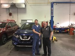 Nissan Rogue Sl bleu 2017