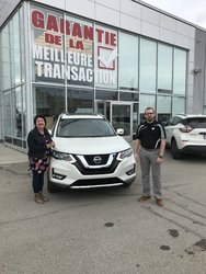 Nissan rogue SV 2018
