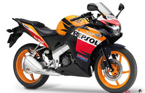 La moto Honda CBR125R 2012 un plaisir accessible à tous!