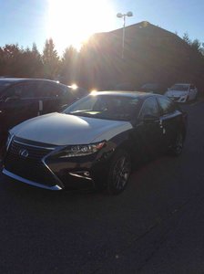 2017 Lexus ES300h CVT