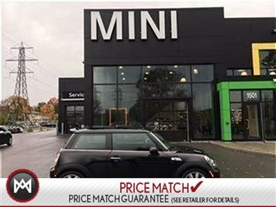 2013 MINI Cooper S BLACK ON BLACK COOPER S 6 SPEED MANUAL SPORT PACKAGE XENONS LOW KM!