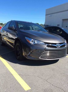 2017 Toyota Camry 4-Door Sedan LE 6A