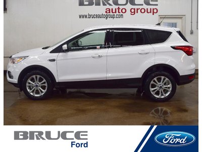 2019 Ford Escape SE | Bruce Leasing