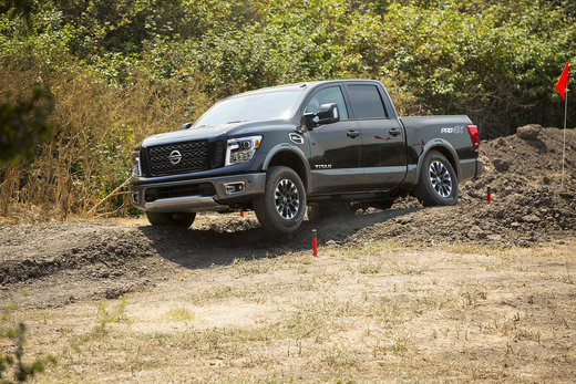 Nissan Titan 2018 vs Ford F-150, GMC Sierra et Ram 1500