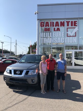 Nissan Frontier SV