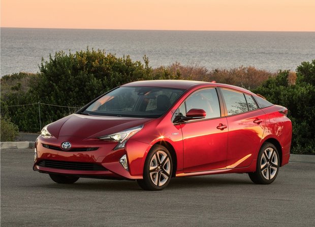 Au-delà du possible : la toute nouvelle Prius 2016 prend son envol