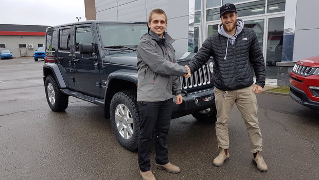 Merci à Ludovic Couture un habitué des Jeep wrangler pour l'achat de son Sahara 2018 modifié! Toute l'équipe te souhaite beaucoup de plaisir au volant de ton nouveau véhicule