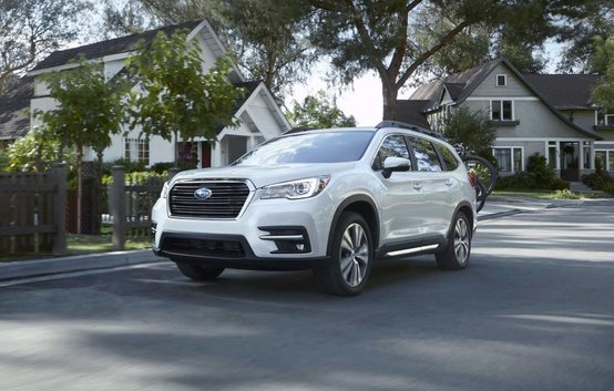 2018 Toyota Highlander vs 2019 Subaru Ascent in Montreal