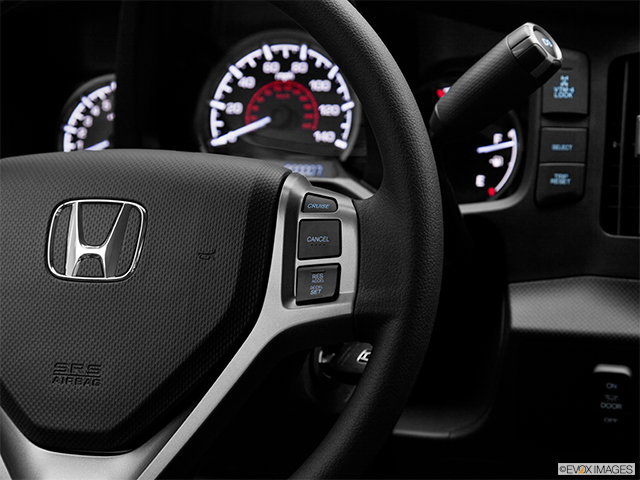 Honda Ridgeline DX 2012