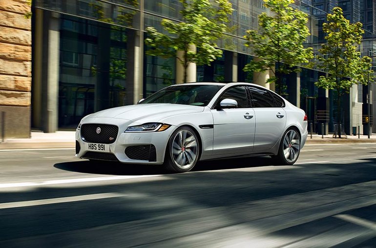 les multiples personnalités de la Jaguar XF