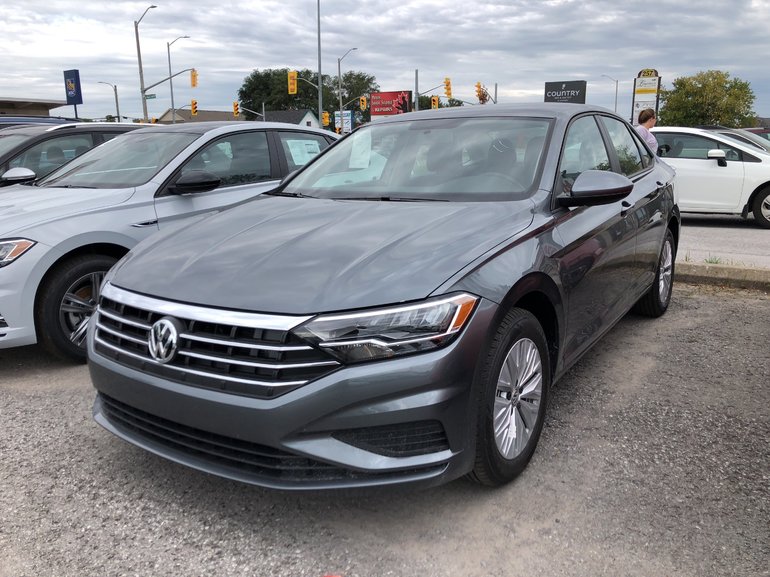 New 2019 Volkswagen Jetta Comfortline Auto Platinum Grey