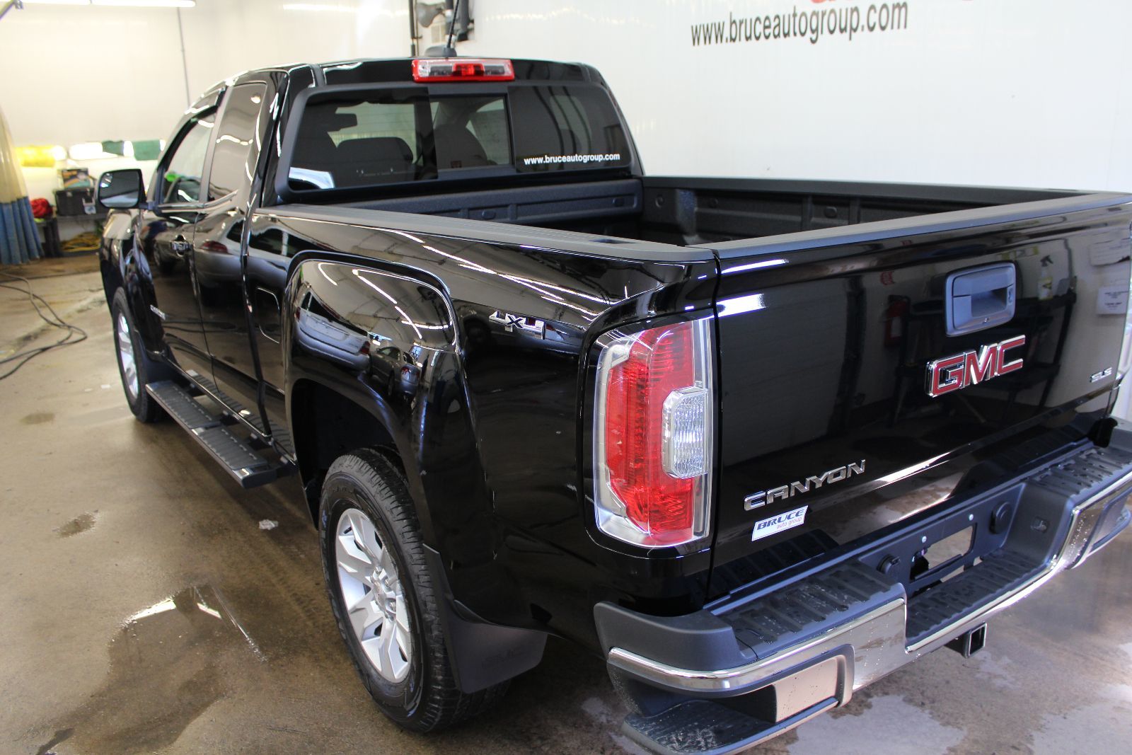 New 2017 GMC Canyon SLE 3.6L 6 CYL AUTOMATIC 4X4 EXTENDED CAB in ...