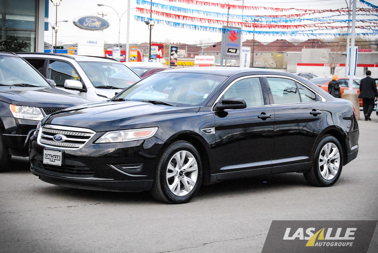 Used 2011 ford taurus sel #2